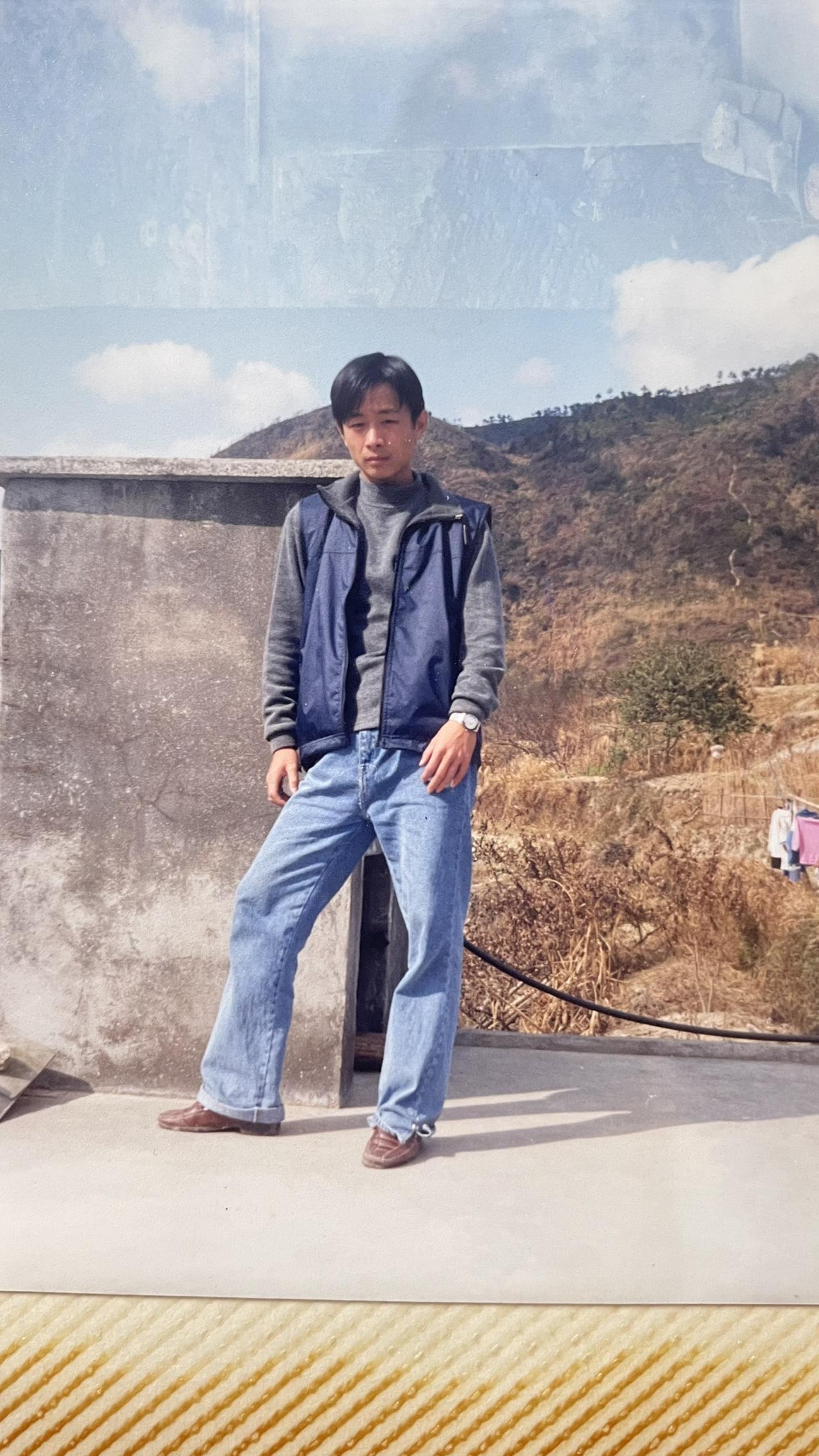 来自福州乡下的小镇做题家，进城讨口饭吃。#找张年轻时的照片配上炙热的歌 #10年