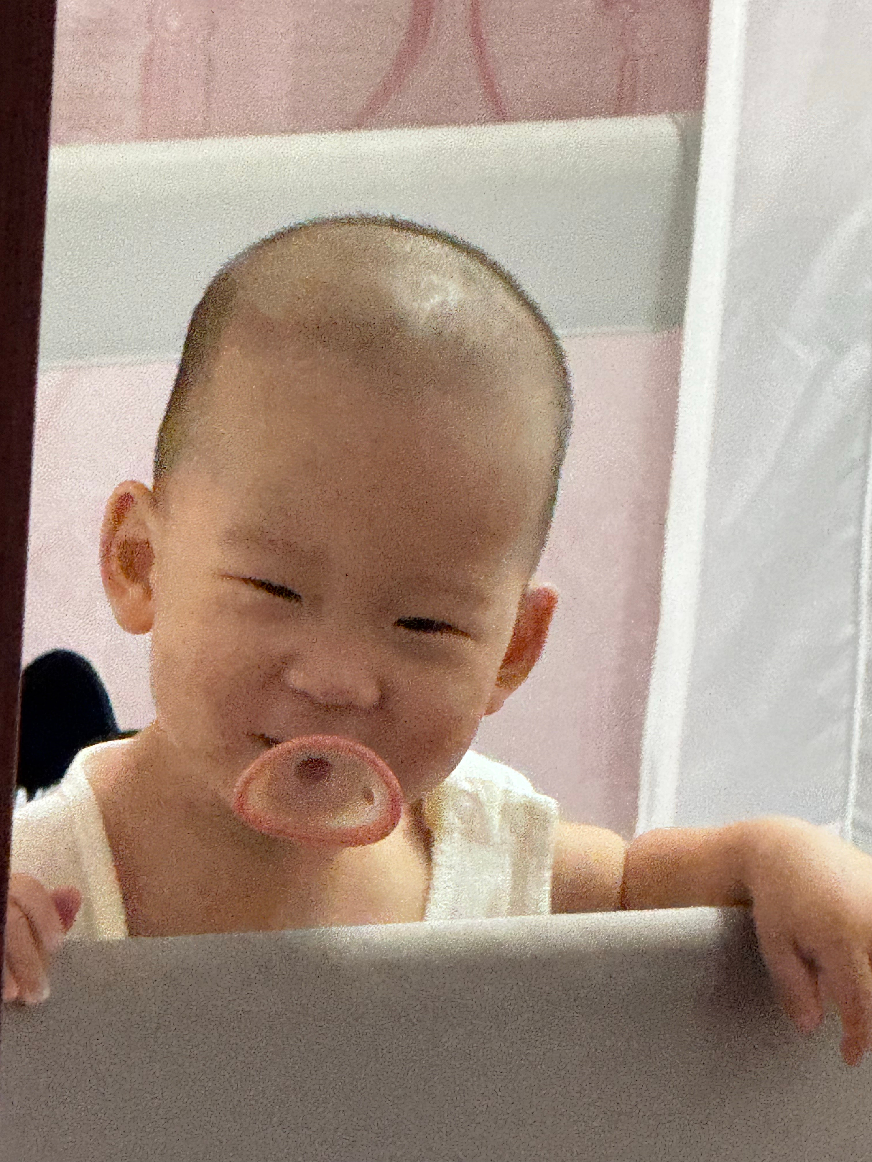 小哥看见我回家特高兴