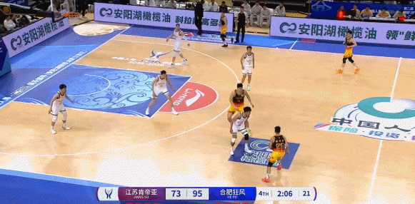 越来越适应节奏！探花庞峥麟13中6&三分5中2拿到16分2板6助