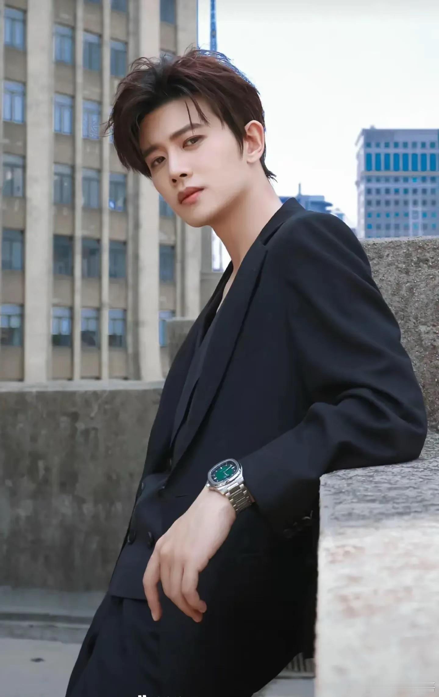 任嘉伦任嘉伦  rjl任嘉伦 rjl任嘉伦2026嘉倍闪耀 ✨ ⁵²⁰₁₃₁₄ 