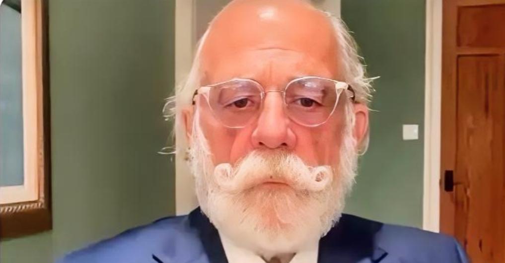 美国政坛炸锅！
前御用律师实锤：特朗普认知失控，遭操控拖美陷伊朗战火。

前白宫