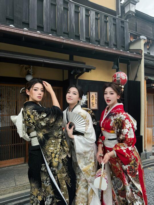 京都🪭…和服 我们仨