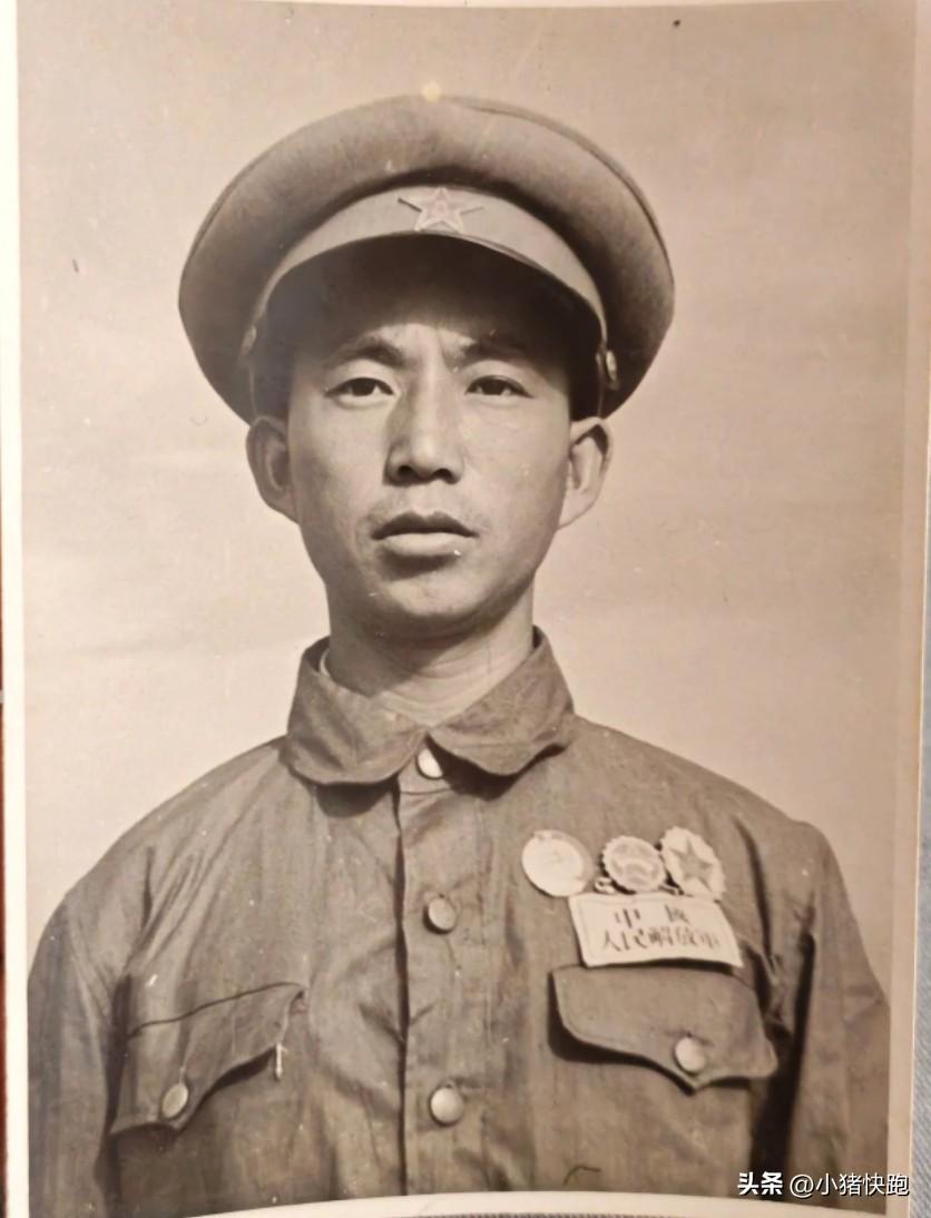 卫志泉，河南陕县人，陕州军分区剿匪英雄。1947至1950年参战200余次，生擒
