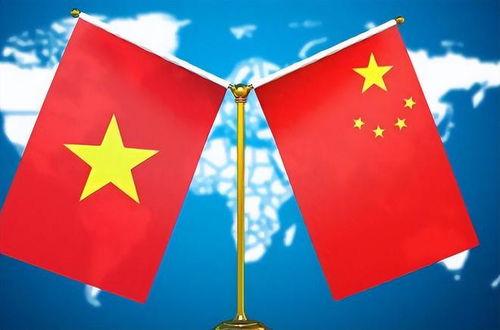 越南又开始搞小动作了！直接让美国航母开进了岘港！
 
7月30日，“乔治·华盛顿