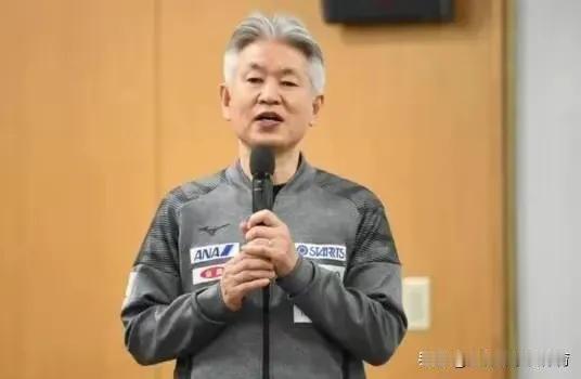 沙特大滿贯，日本队主教练渡边武弘，要求平野美宇、张本美和、早田希娜立下军令状，务