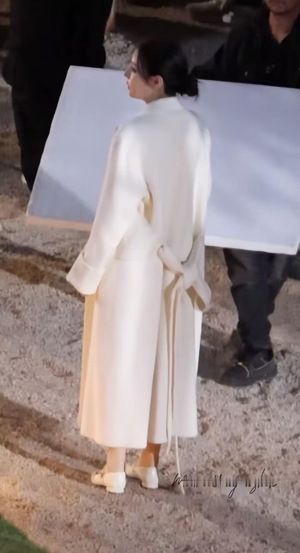 迪丽热巴好美！