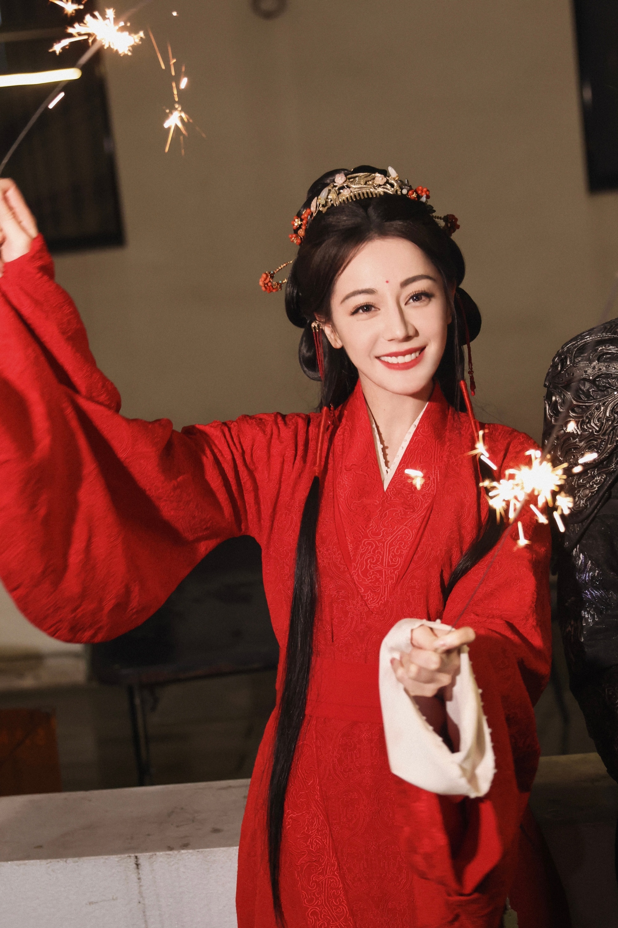 迪丽热巴 贺新春 