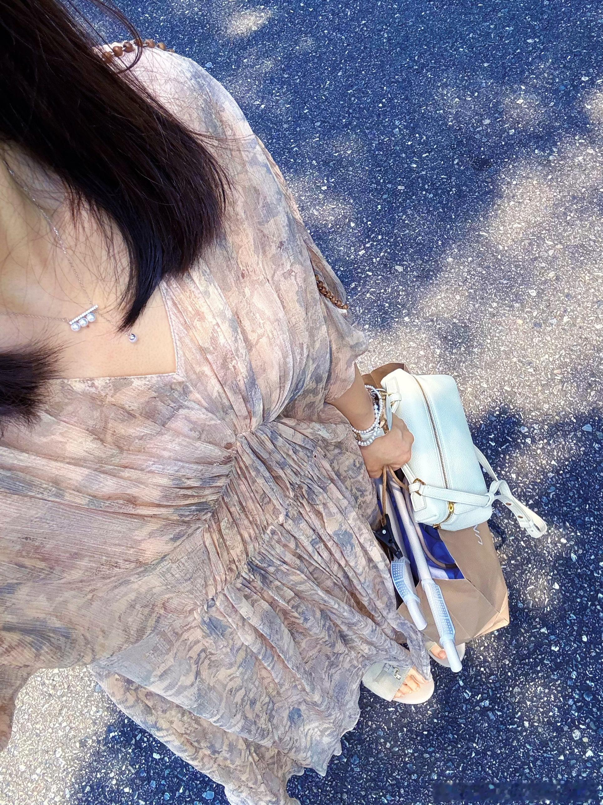 OOTD Day 2279生活给我们准备了一个又一个坎，但我非常感恩！能够早点发