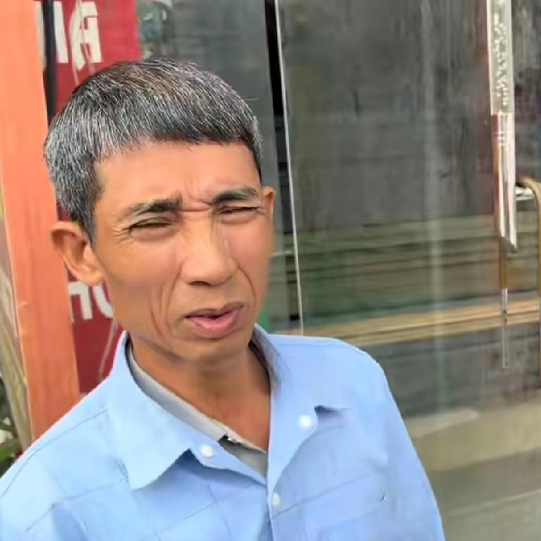 六叔和三姐回家了，三姐是回家送孩子，六叔想回家看一看五叔，六叔在这打工有几天了，