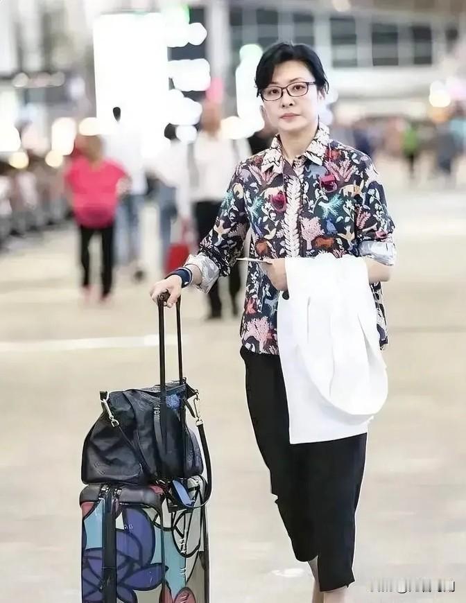 在广州机场我遇到了一个熟人，变化太大了，差点没认出来。
信息来源

素材来自网络