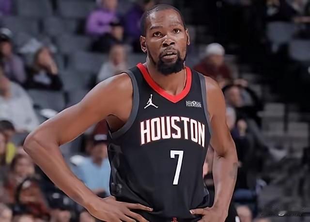 杜兰特也确实够悲情的！火箭接连输球后，现西部排名已经掉到第七，已经无限接近附加赛