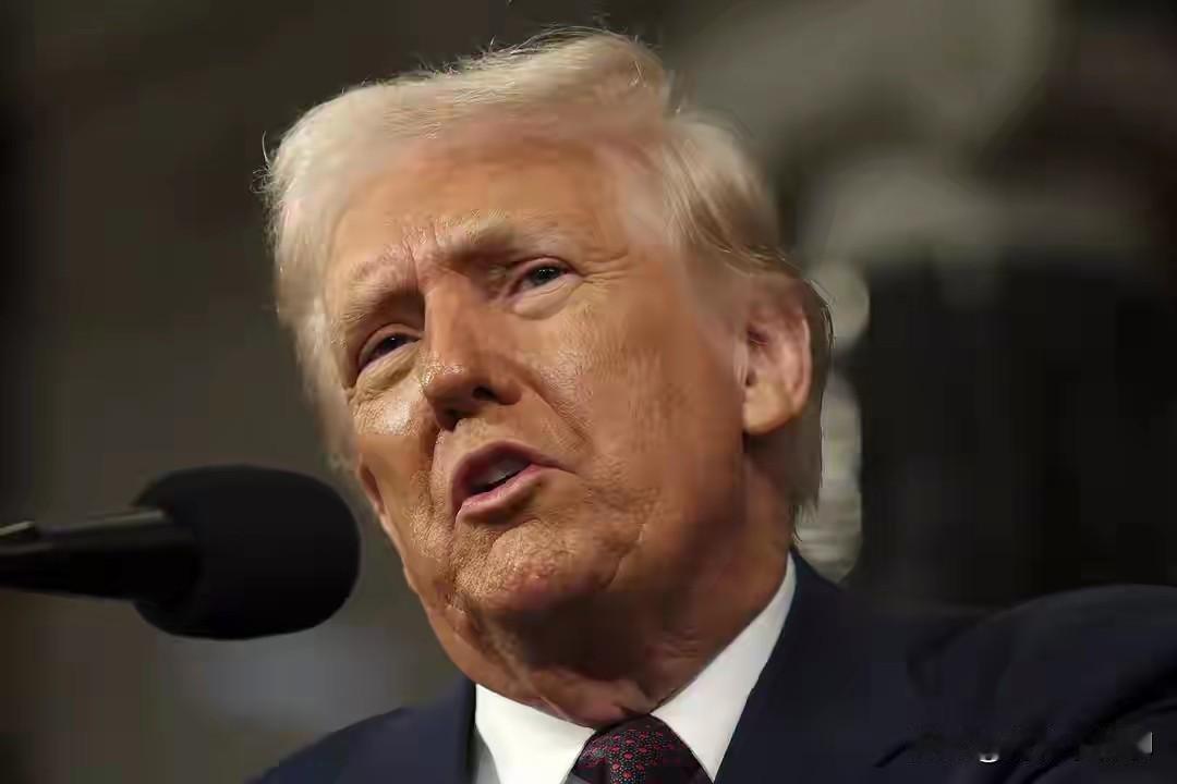 这是“月经不调”的症状吗？特朗普总统一天不提中国就浑身难受，三天不碰瓷就奇痒难耐