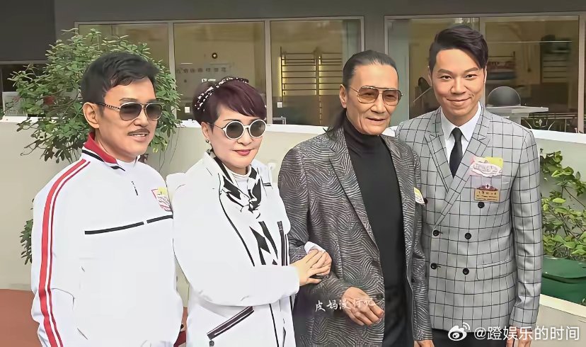 我有种预感，狄波拉的丈夫江耀城，极有可能是谢贤这长长一生中遇到过，对他最大度的男