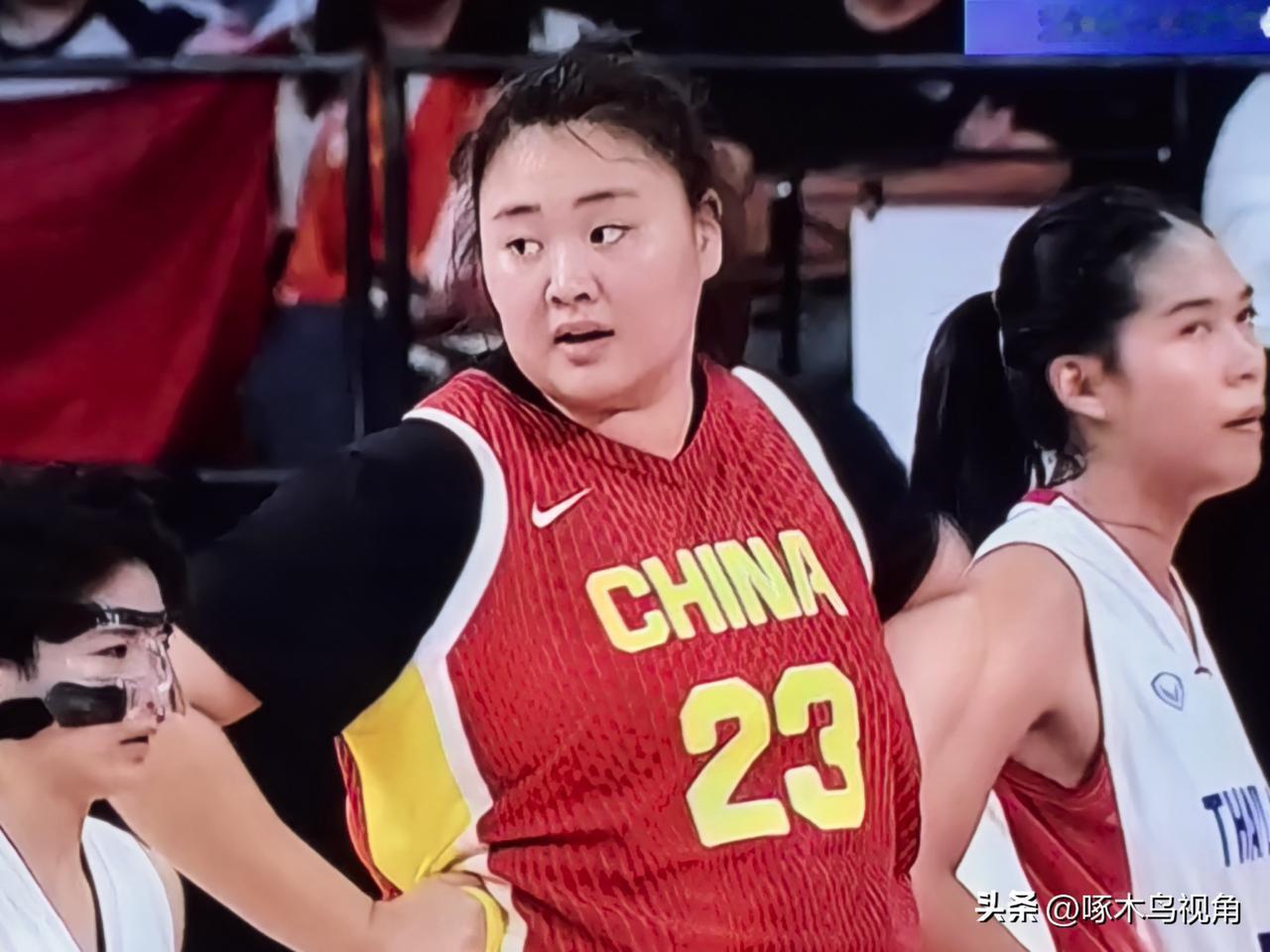 如果你是中国女篮主教练在韩旭，李月汝，张子宇，刘禹彤中四选二。你选谁？
刚刚，亚