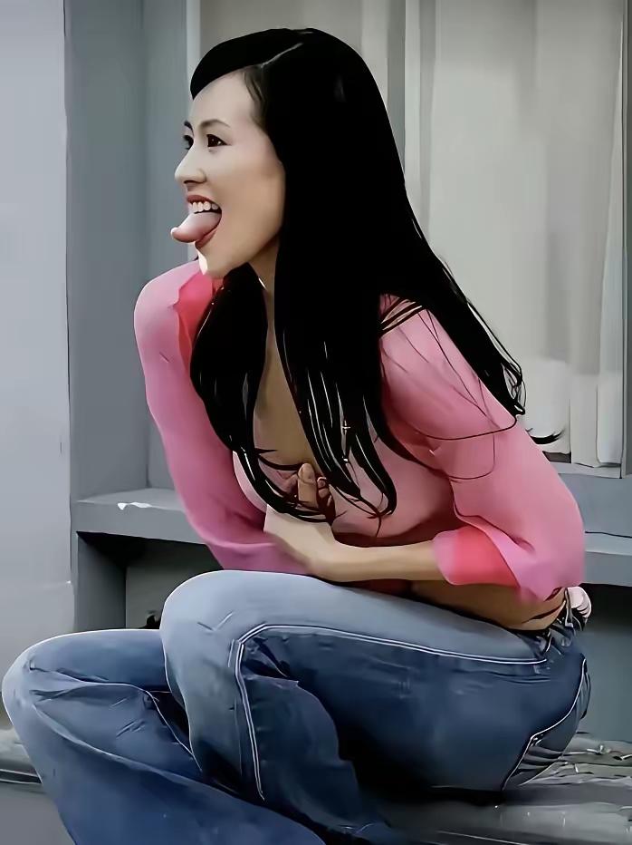 想练出像章子怡那样灵动的“肥舌”，可试试这些舌头锻炼法。一是舌尖抵上颚转圈，左右