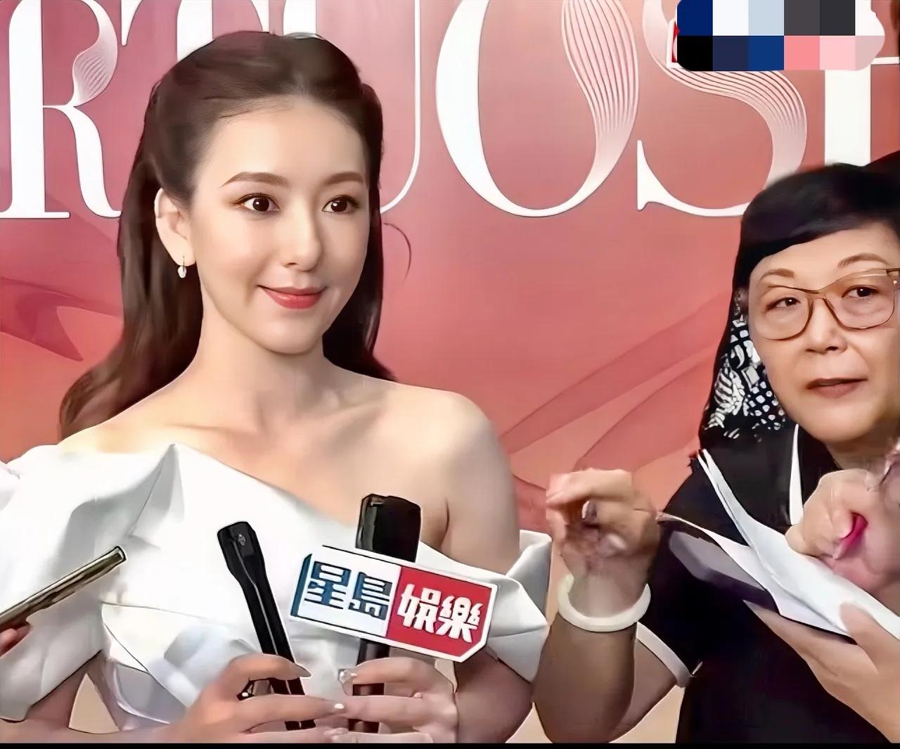 郭富城给天下男人上了一课：
娶老婆可以娶没文化的，
也可以娶没钱的，但千万不能娶