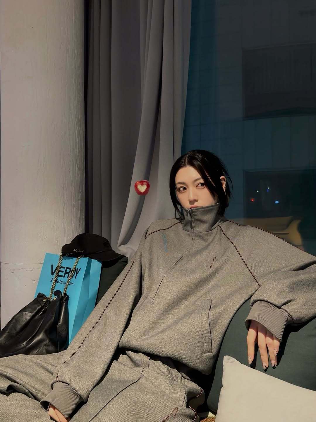 三吉彩花 近期look 