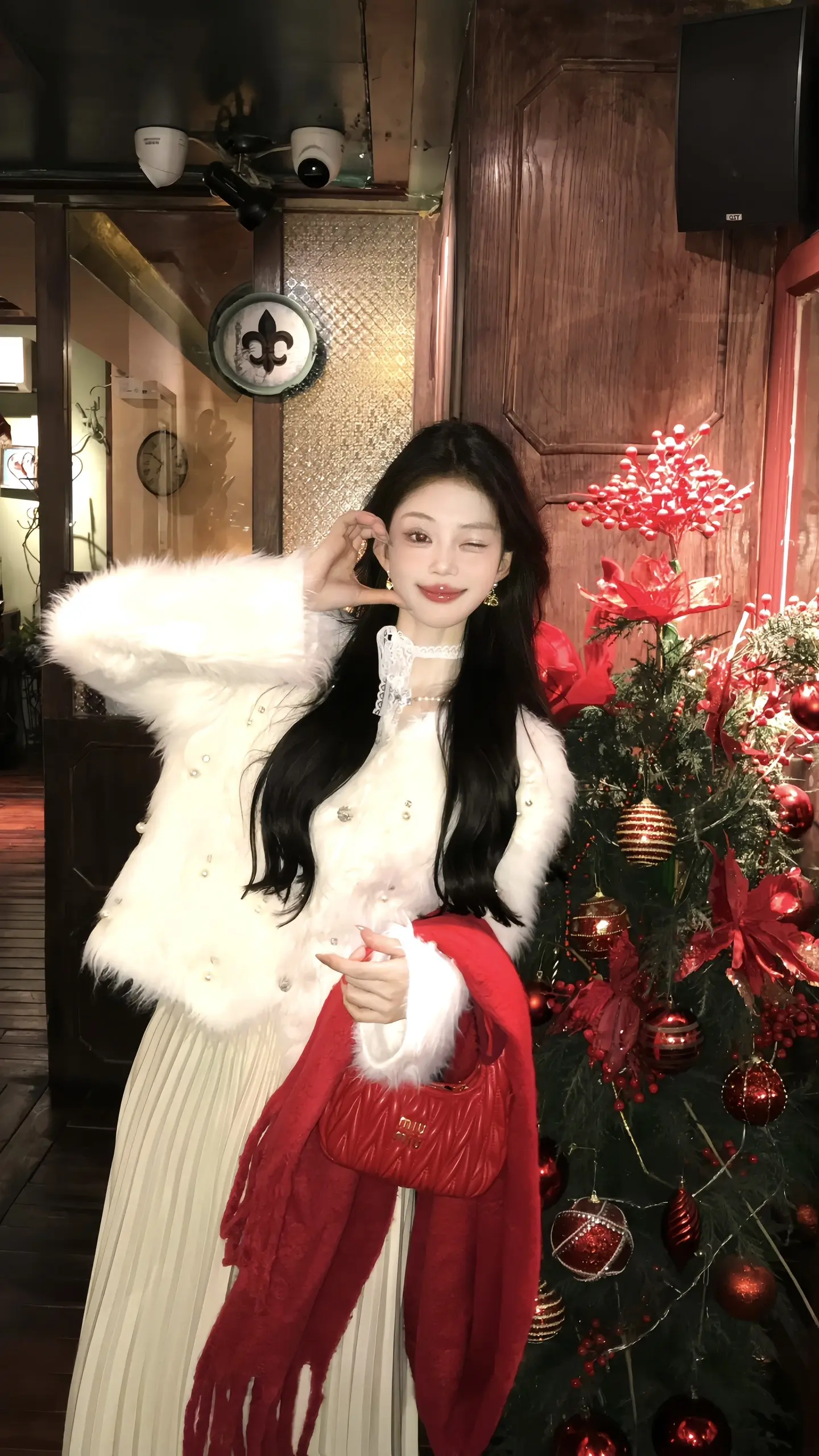 姐几个来学圣诞拍照姿势啦。