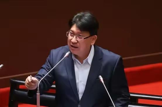 国民党“立委”林思铭表示，全球各地的台商，无论是在美国、日本，或是在厦门、深圳，