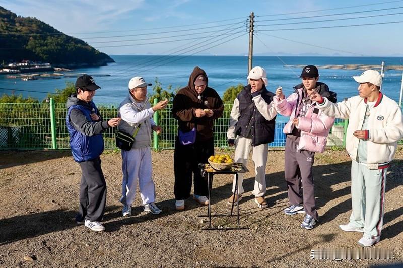 【韩综陷入停播潮，连国民综艺都停播了】因韩国客机事故，各大电视台紧急叫停综艺和喜