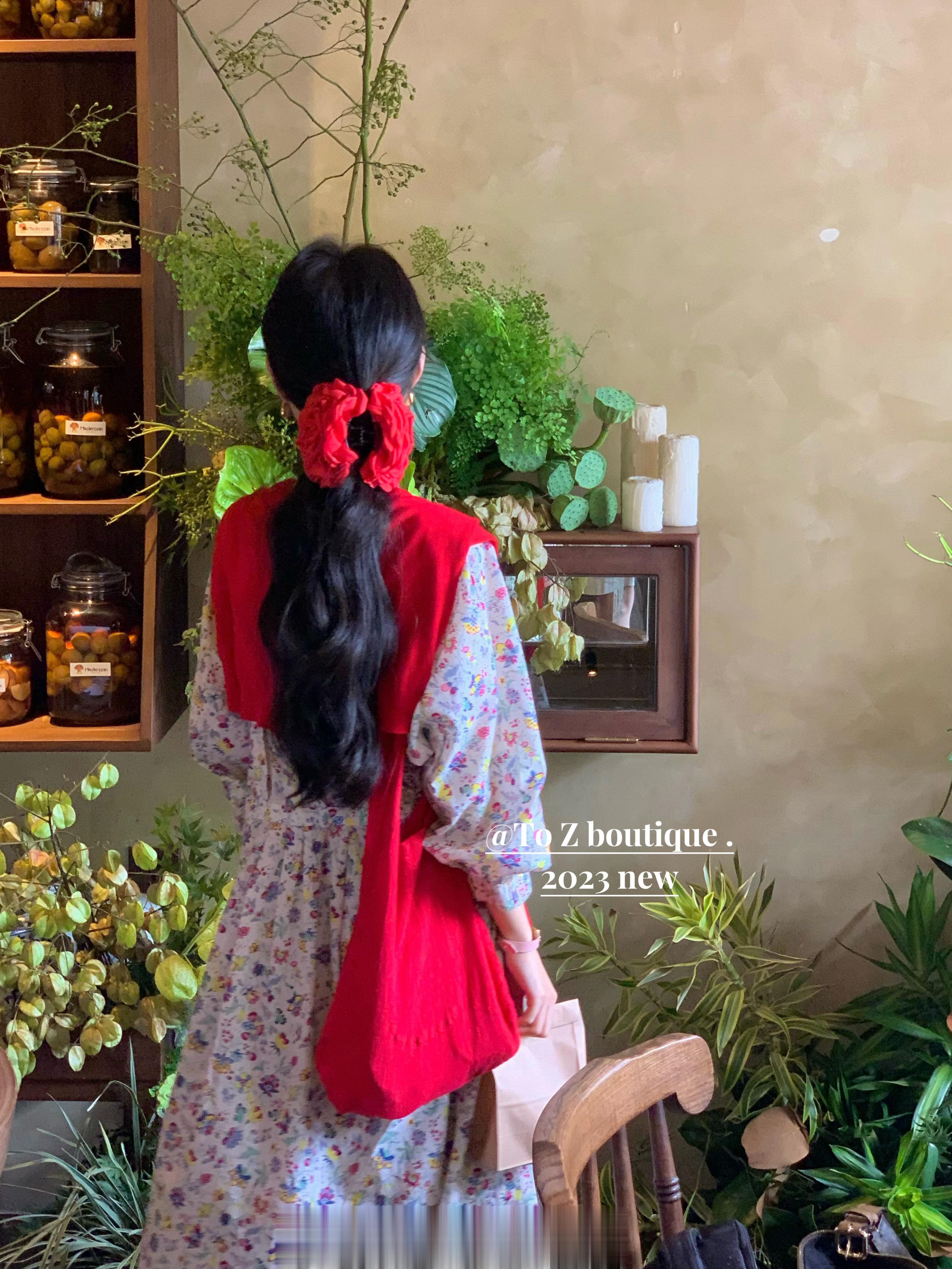 第三套 本期私❤️最爱！！！！早秋游园碎花半身裙💐 ​​​