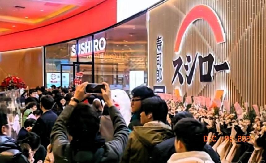 12月8日，当日本媒体还在扎堆报道中日间的小摩擦时，共同社却扒出了一个反差感拉满