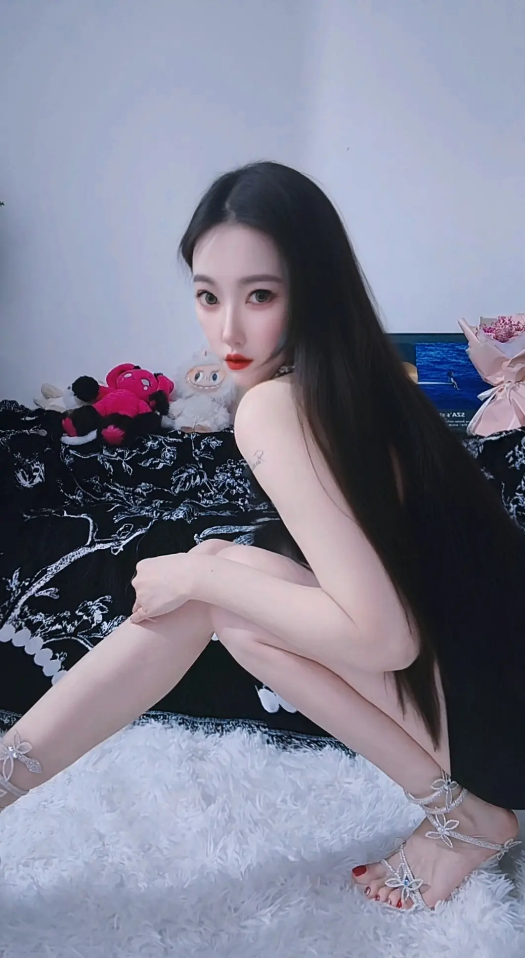 黑色🎹。🎀加入专属会员，每日图片分享。
