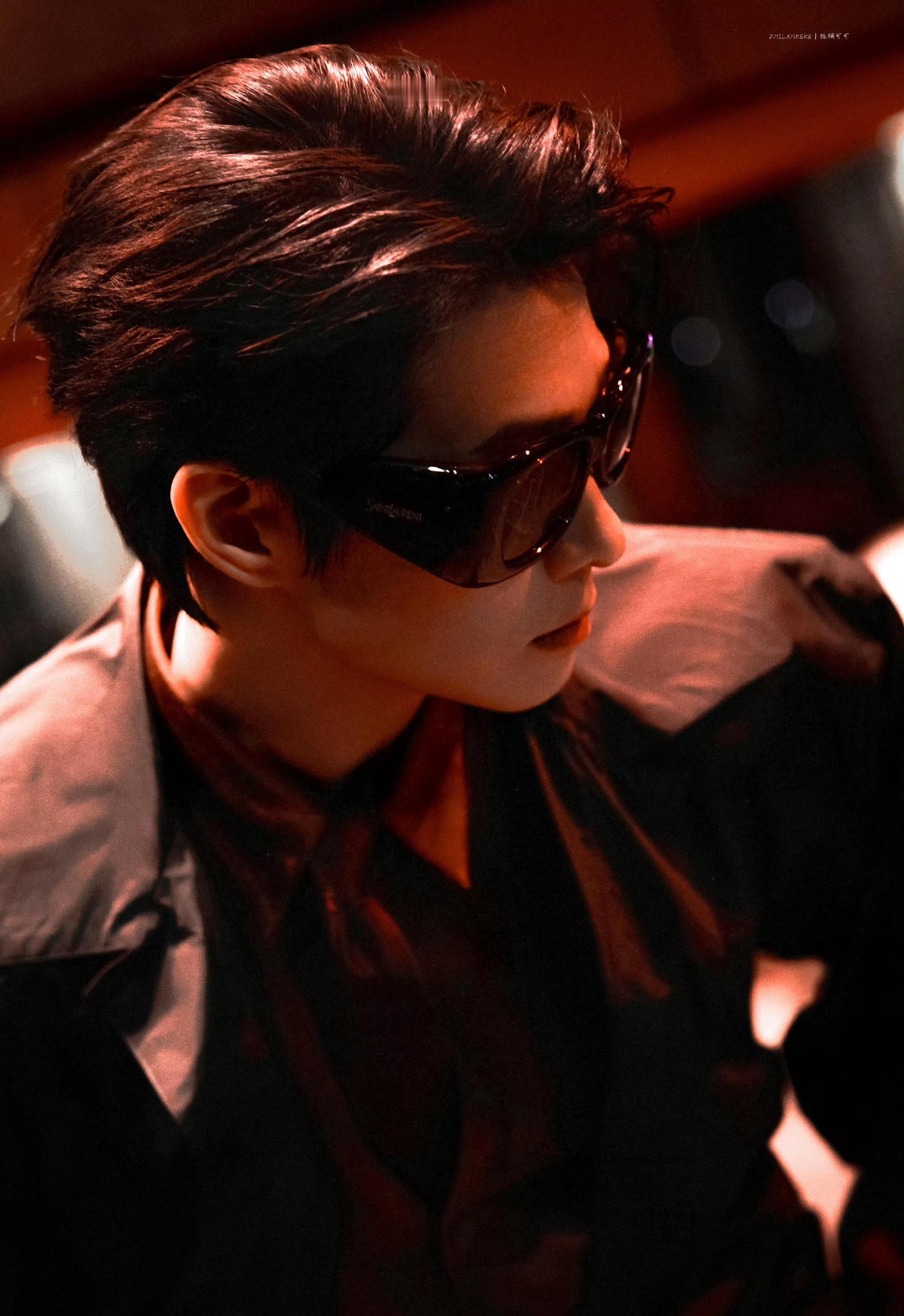 魏大勋十日终焉人设 啊啊啊啊啊啊想想就带感，魏大勋的演技和塑造出来的气质真的满足