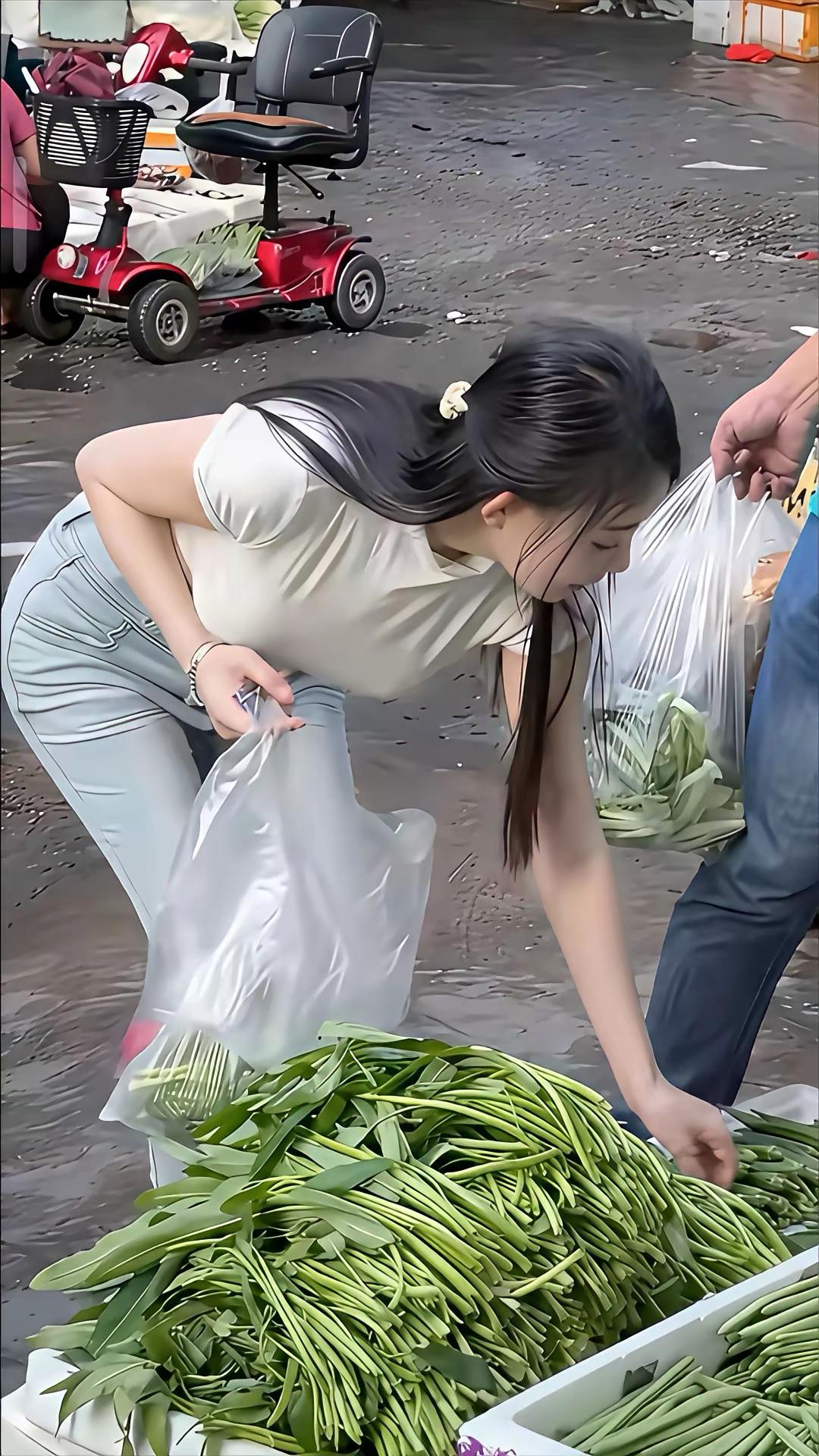 用你们家乡话说这叫什么菜？！