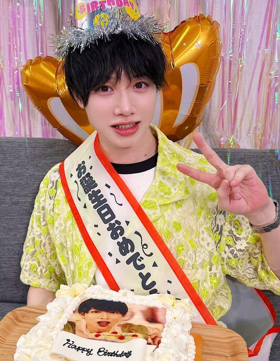 似超可愛的小寿星哦🥺🥺
植さん、お誕生日おめでとうございます ！ 生日快乐 