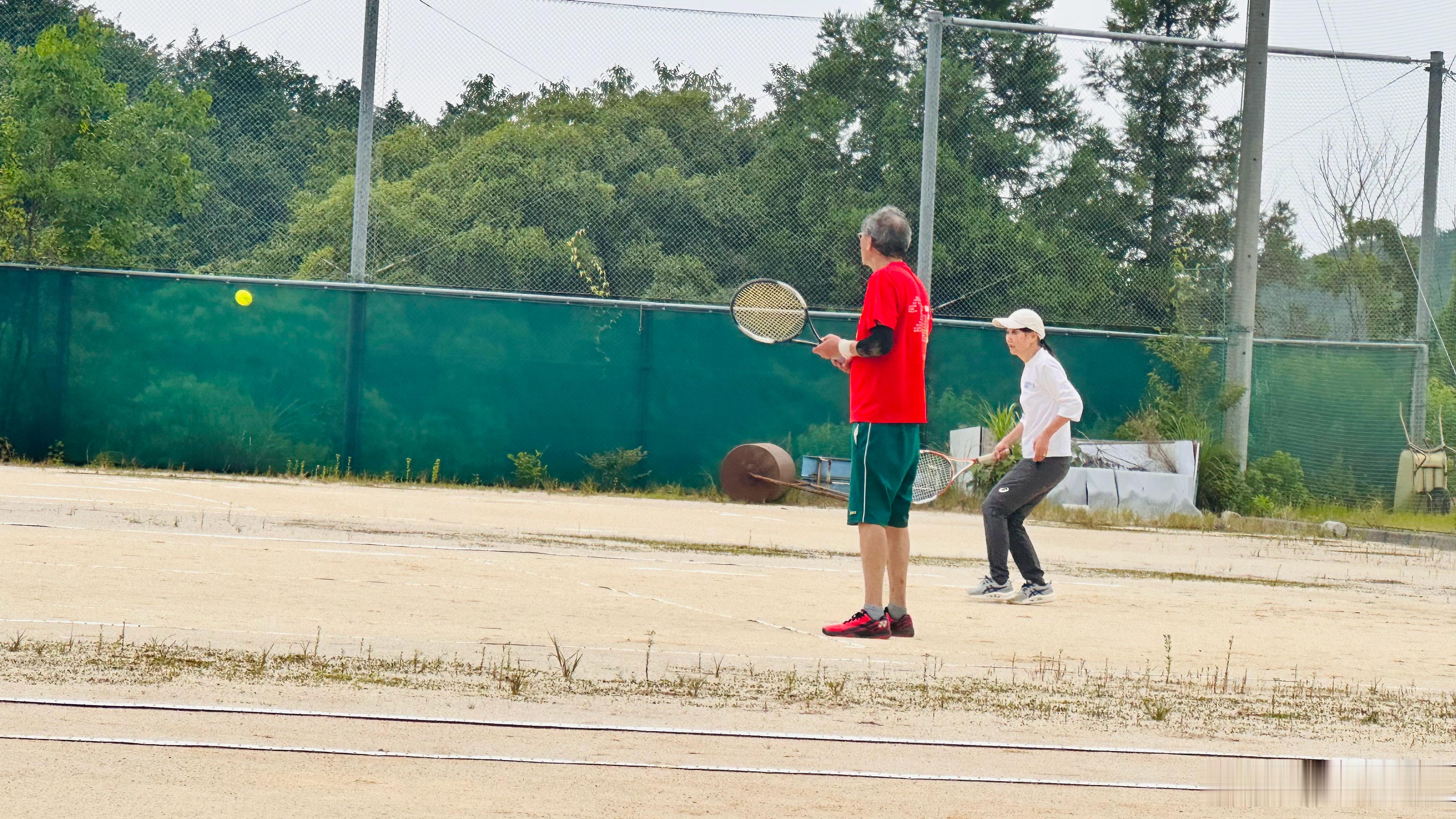 网球🎾，在运动中👻 