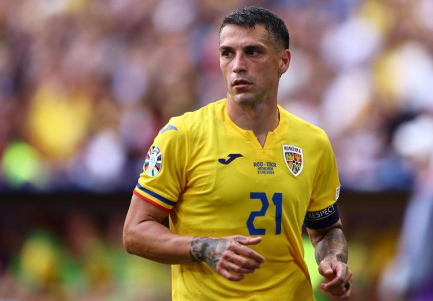 中超名将重回中超，合同1.5+1！

中超名将斯坦丘已经确认加盟大连英博，双方的