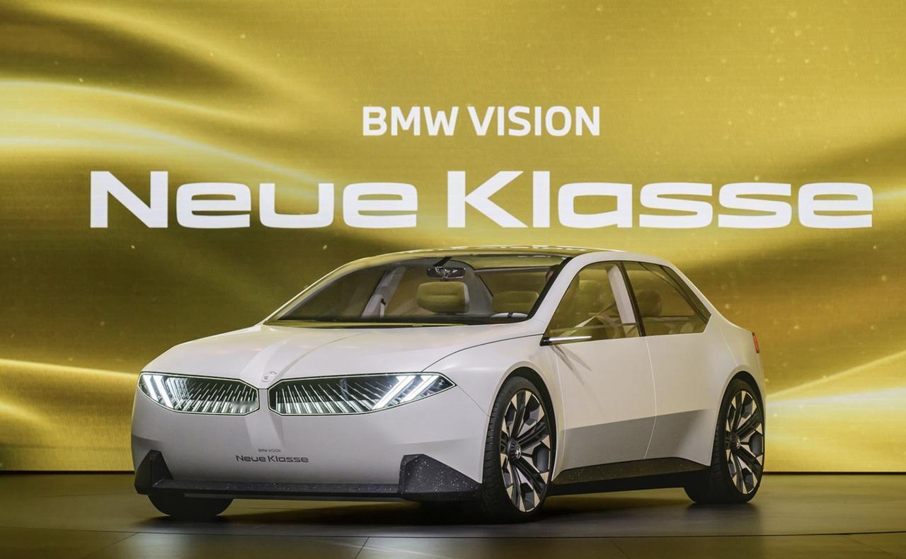 【BMW新世代概念车将亮相北京车展，这款车的亮点在哪里？】
其实啊，对于宝马新世