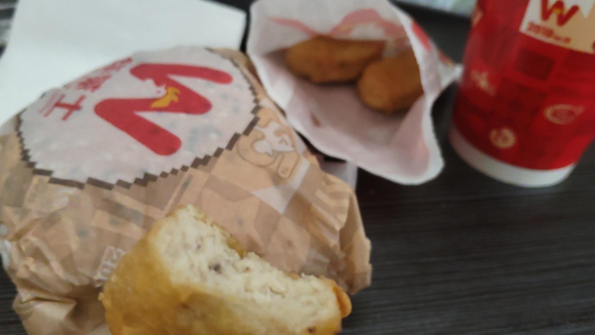 跟诡秘进食中 