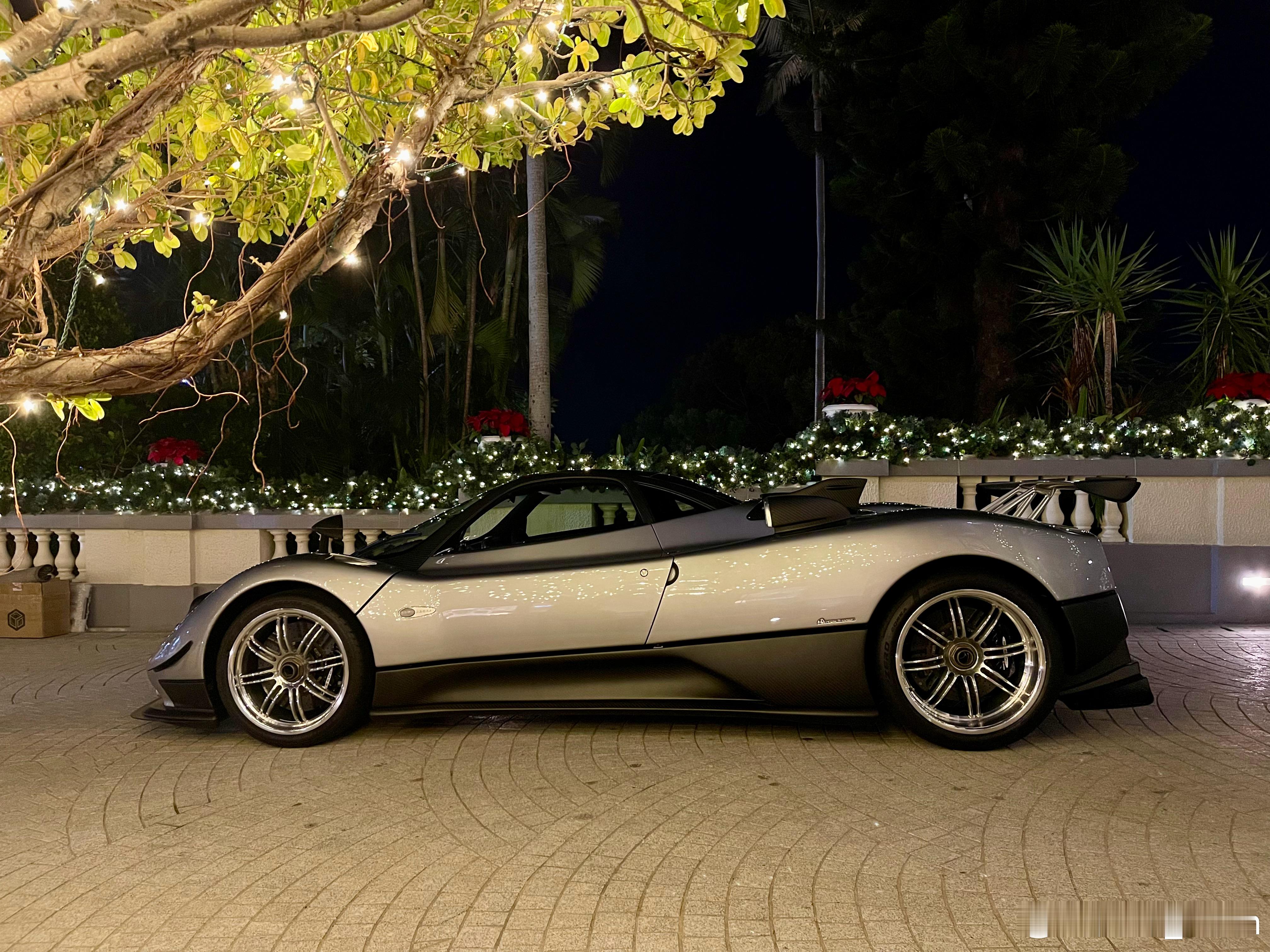 确实又有两地牌Zonda了，但并不是最近交易的[馋嘴]另外，知道车主是谁并不能代