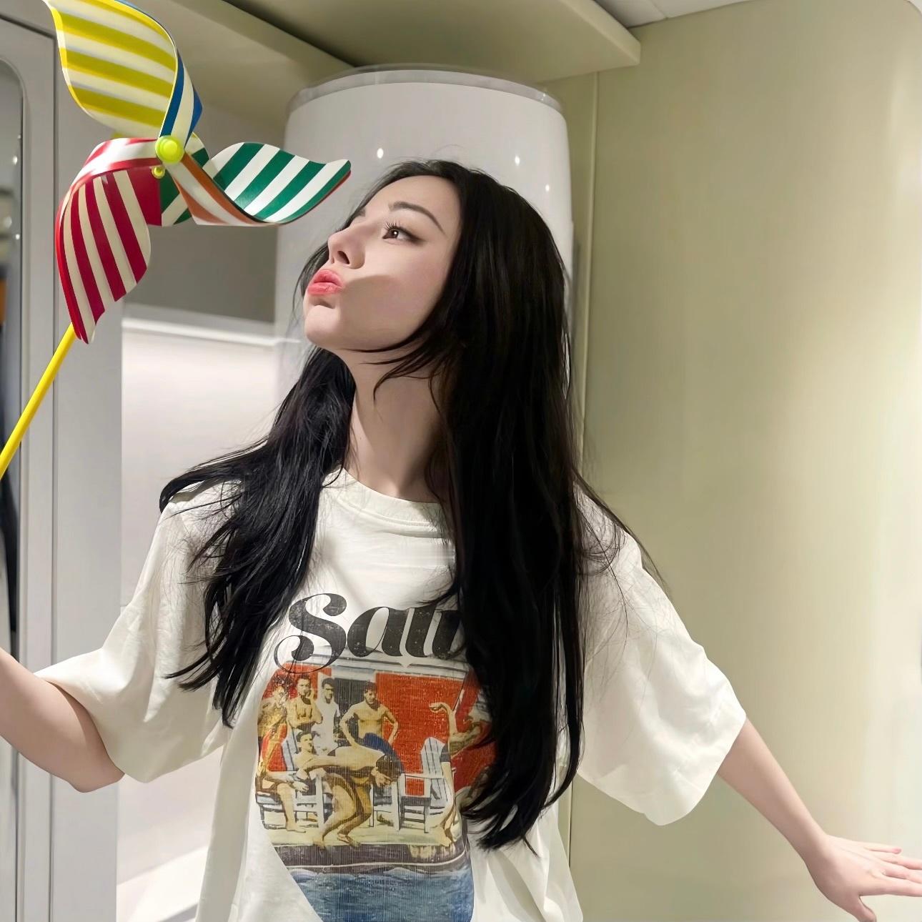 WeChat女明星头像 | 迪丽热巴  | 氧气感 | 无水印 | 生活感 