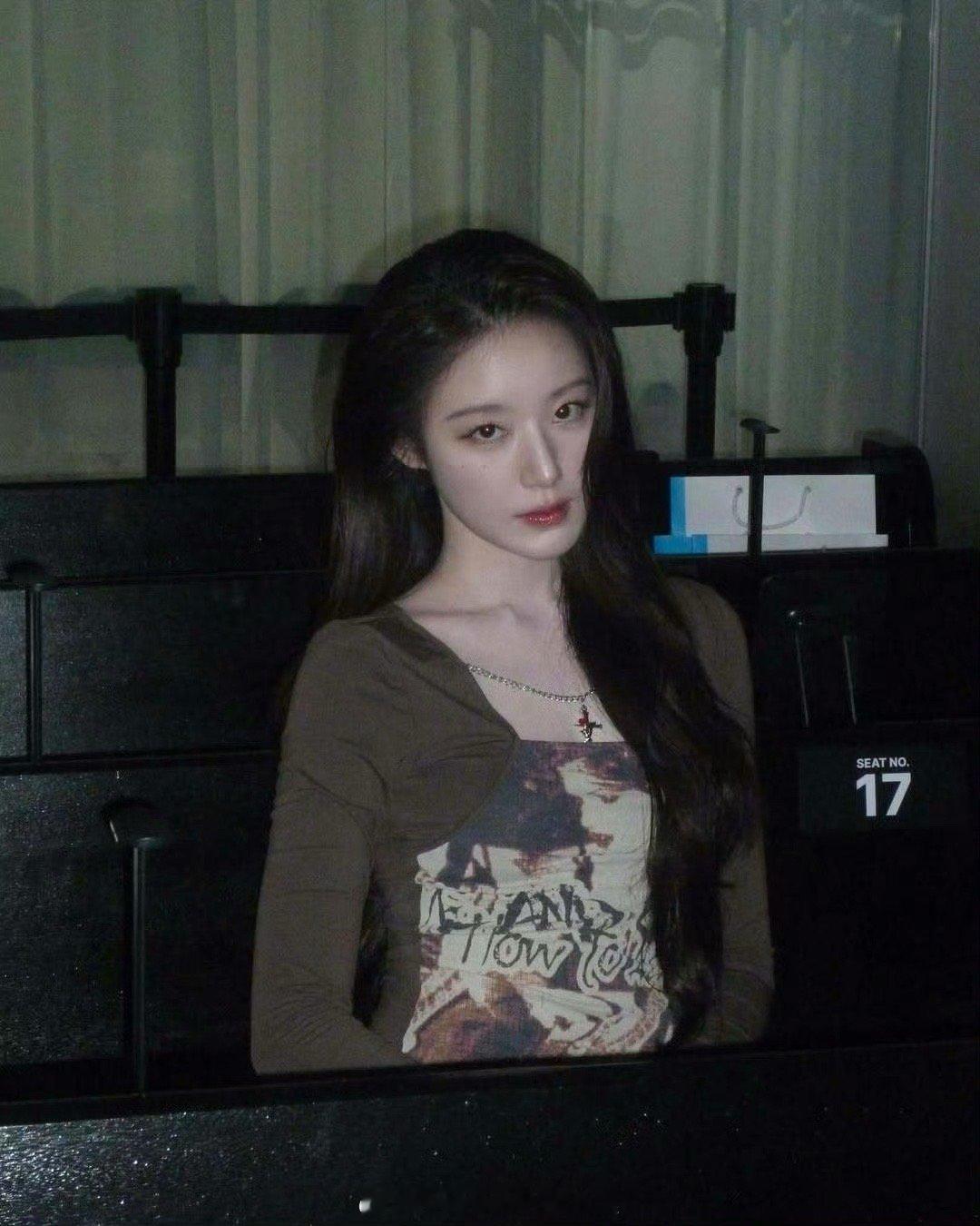 明星私服搭配[超话]  叶舒华🍷 ​​​