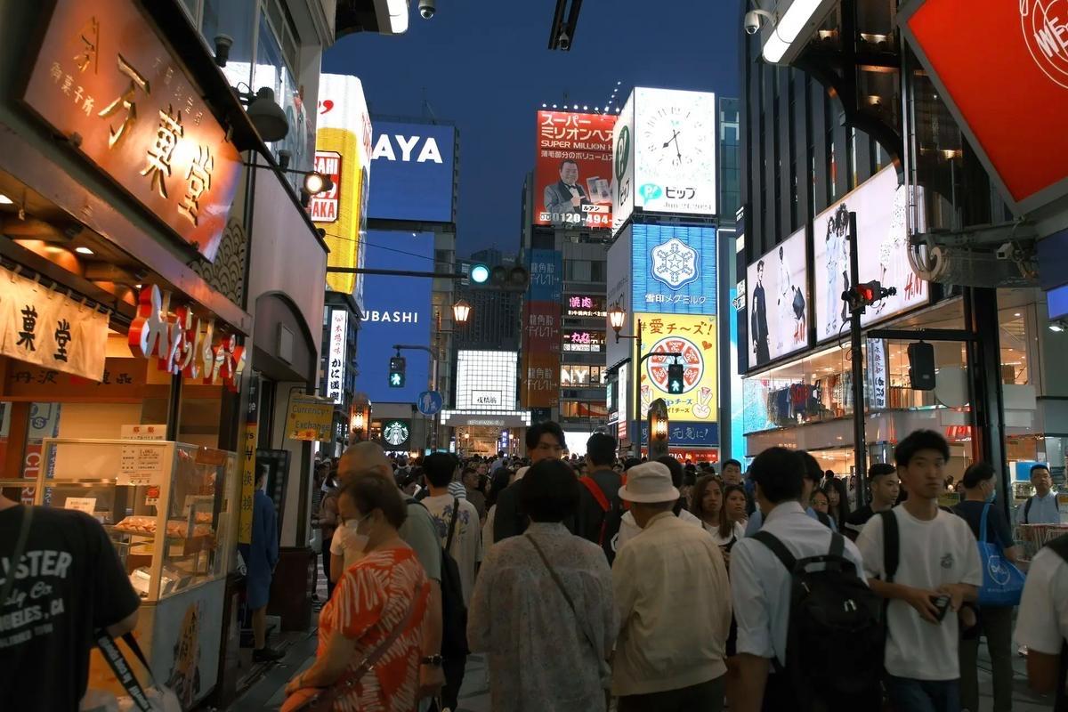 总有人说日本不敢开第一枪，这个想法真得改改！日本早就全面备战完毕，只差一个开战理