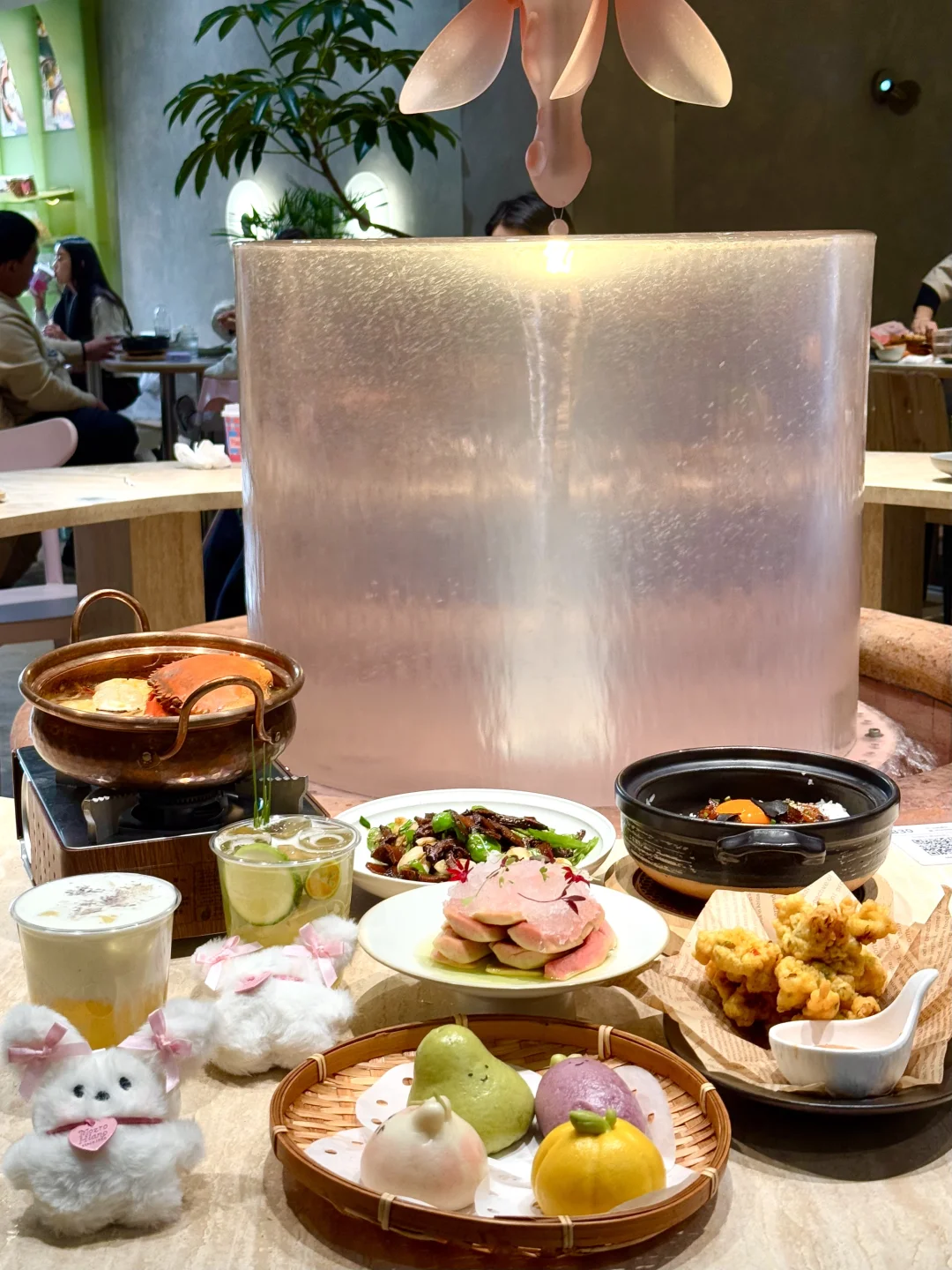 安福路又一家漂亮饭！！jellycat点心阔爱s！！