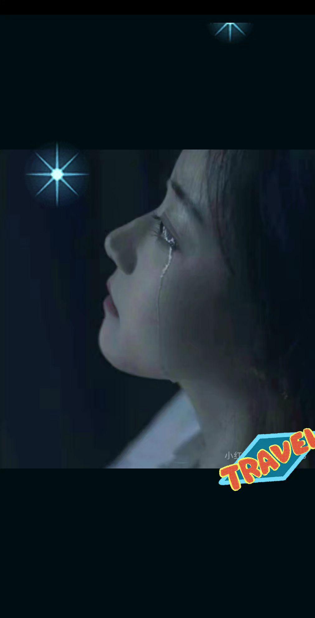 不要像一个智障一样，对一个什么都给不了你的男人散发爱意…