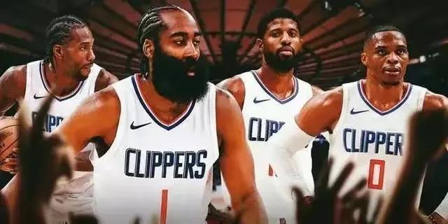 战神卡回归24+6+5+4抢断统治攻防两端，快船121:104大胜热火。
快船V