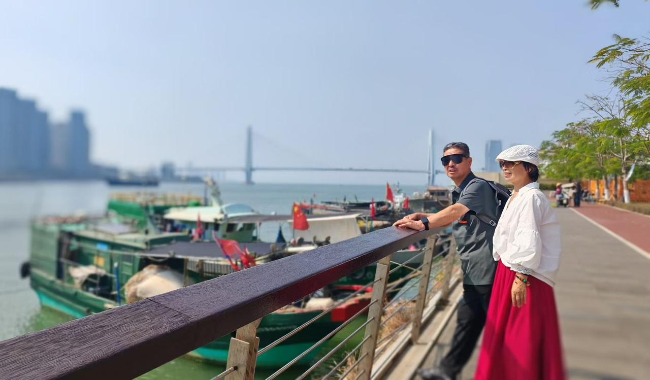 活到这个岁数，算是彻底琢磨透了一个理儿：不想让自己受委屈，从来都不是靠别人体谅，