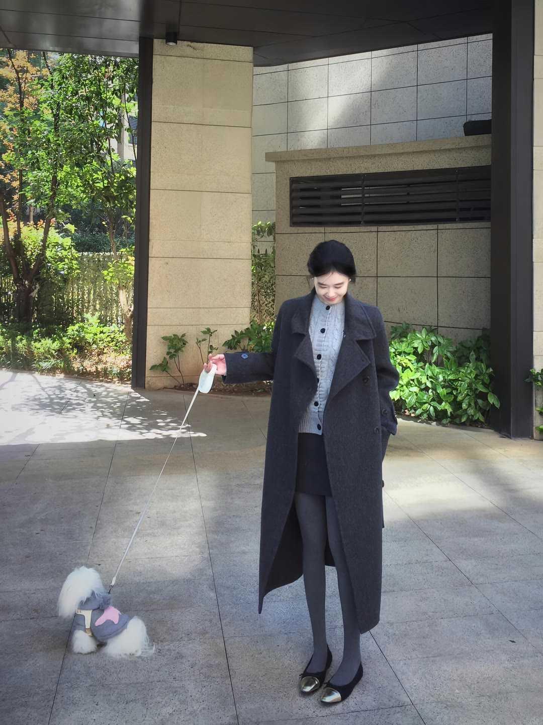 什么样的穿搭可以让人显得很有气质简约松弛感，才是气质的天花板。想穿出高级感，秘诀