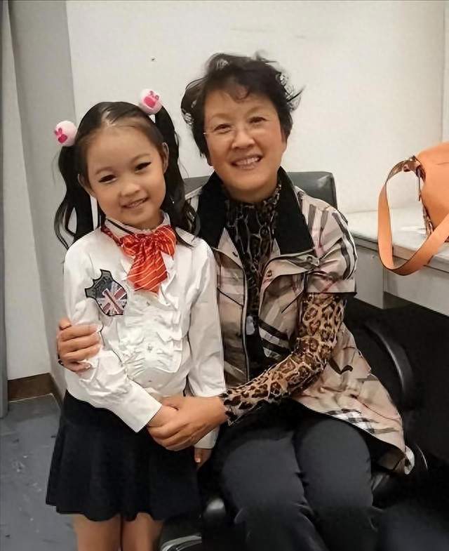 这才是真实晚年丁克生活，一级演员宋春丽是残酷例子，有钱也没用