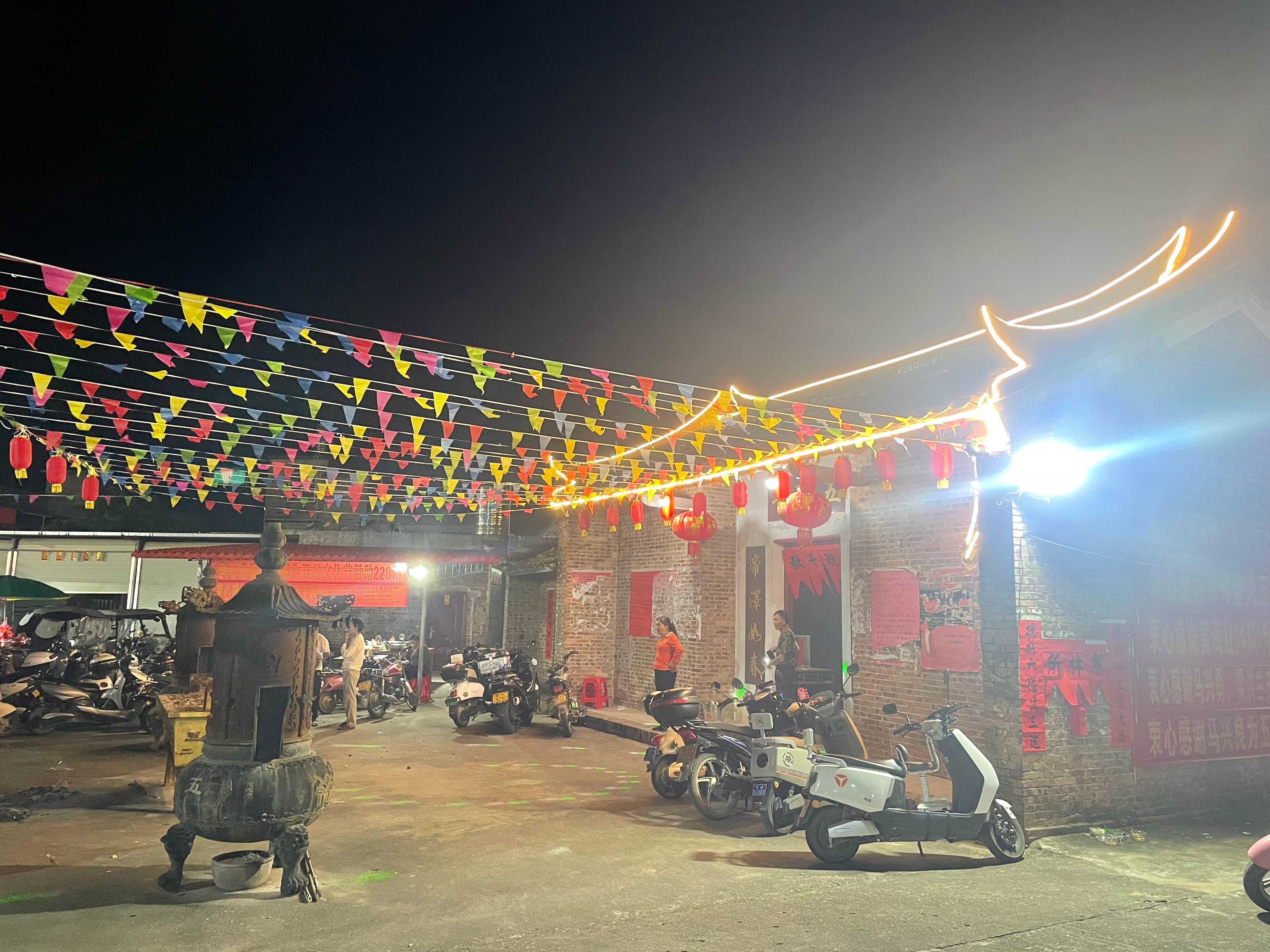 玉林北流马寨五谷庙诞玉林五谷诞 21:12，2026玉林北流马寨五谷庙诞现场！ 