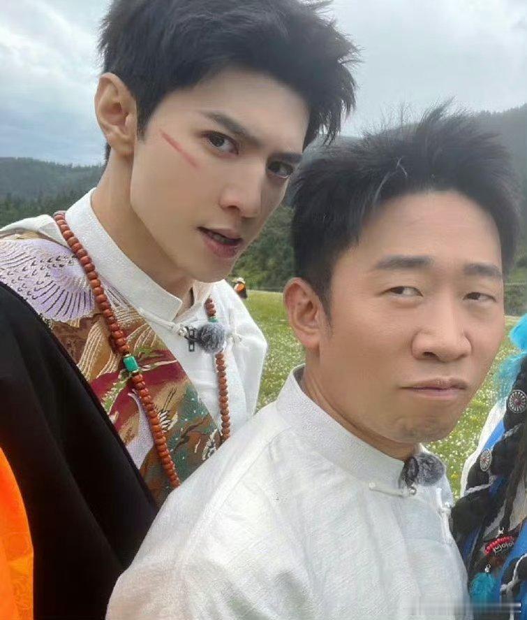 陈哲远是杨迪的理想型室友 好好好！！这俩人在一块是真快乐啊！想象一下身边有一个陈