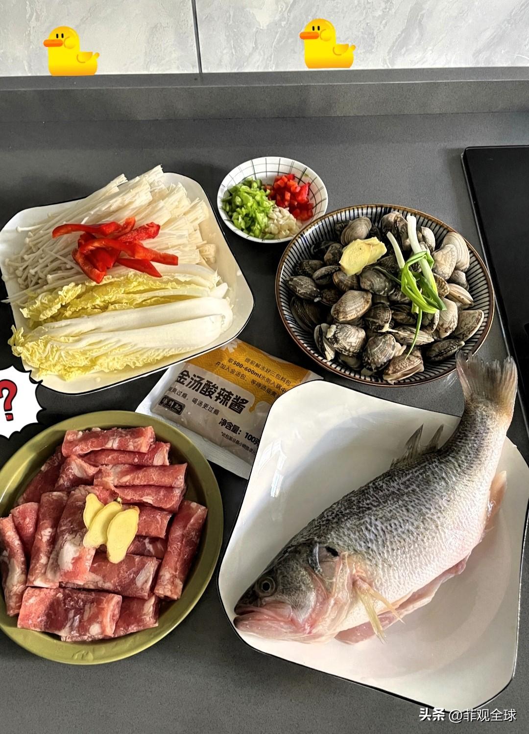 烧到38度还做饭，
老公吃完就玩手机，结婚12年我躲浴室哭了
 
上个月我烧到浑