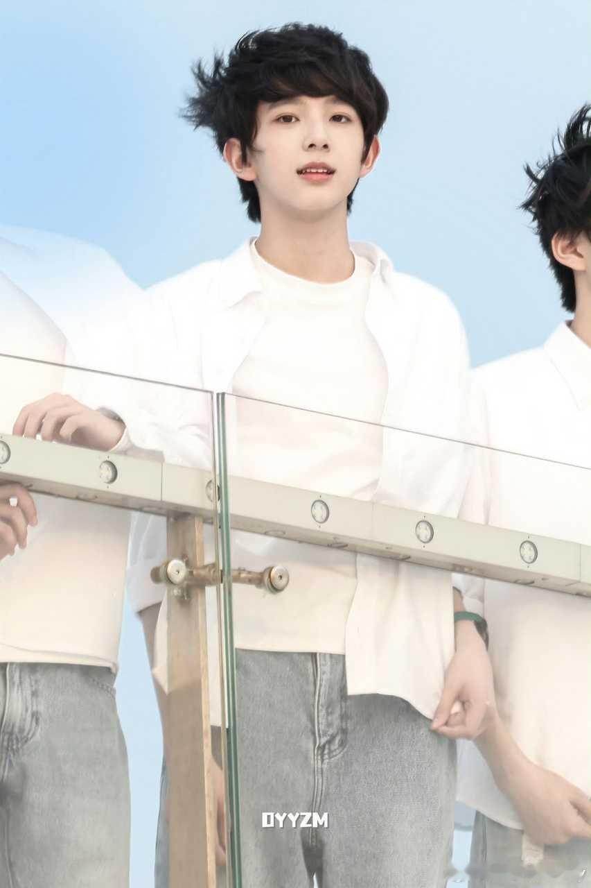 陈浚铭小小年纪却有满满灵气，陈浚铭演戏真的很有感染力。每一个角色都用心对待，陈浚