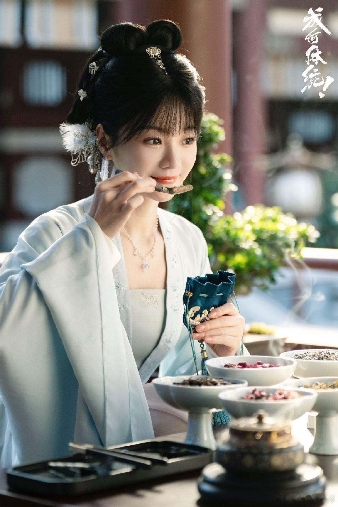 这居然是胡意旋 胡意旋的古装可塑性真的太牛了！新剧谢永儿低眉温婉，抬眸明媚，每一