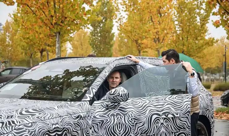 近日，一组大众安徽 ID.EVO量产版伪装谍照在网络曝光，作为品牌“在中国，为中